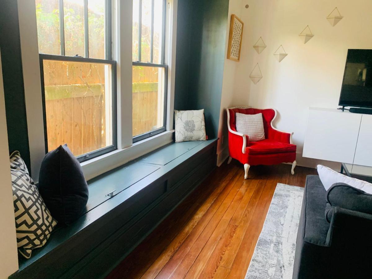 Private Room Downtown - Full House Access ลาฟาแย็ตต์ ภายนอก รูปภาพ